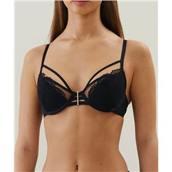 Sujetador con aumento y bordados