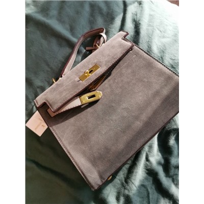 Красивая серая сумка из искусственного материала 👜