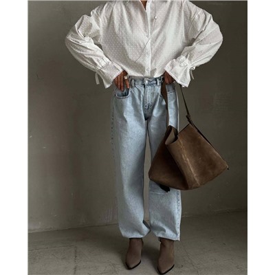 Нежная рубашка с завязками на рукавах