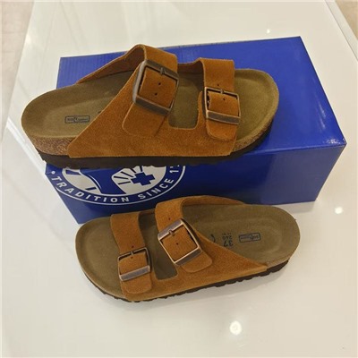 Ещё одни комфортные шлепки из натуральной замши  БРИКЕНСТО*К