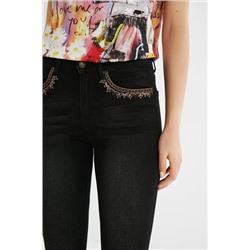 Vaquero skinny bordado