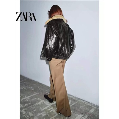 Женская теплая свободная куртка со съёмным меховым воротником  Zar*a 💤