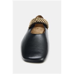 LEATHER BALLET FLATS WITH METAL STRAP