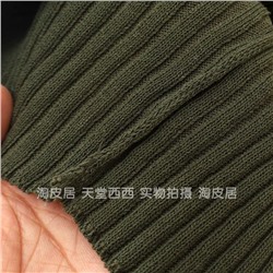 Платье экспорт в трендовой длине миди  в военном зелёном цвете