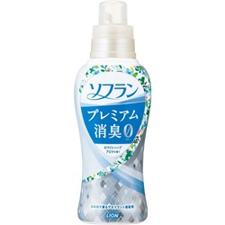 LION Кондиционер для белья Soflan Aroma Natural с натуральным ароматом луговых трав бутылка 550 мл.
