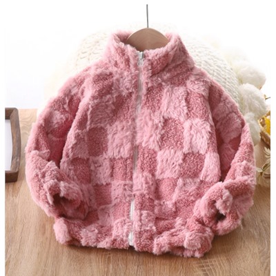 Пушистая кофта.