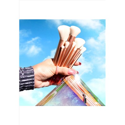 THE WANDERER TRAVEL BRUSH KIT - Make-up Brush Set  Набор кистей для макияжа