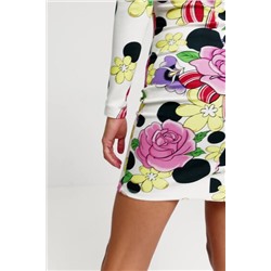 Vestido corto elástico flores