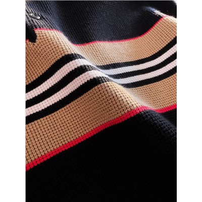 Осеннее зимний свитер поло  Burberr*y