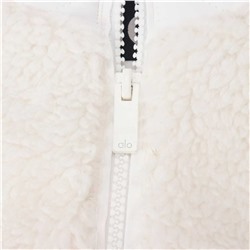 НОВИНКА 2025! Женская куртка Alo из овечьей шерсти