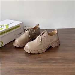 Женские кожаные туфли