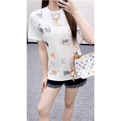 Женская футболка  LOUI*S VUITTO*N