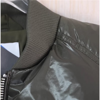 Женская короткая куртка