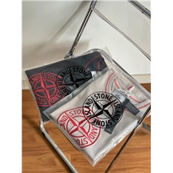 Футболка с вышитым логотипом на груди  2 цвета