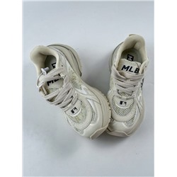 Кроссовки ML*B Chunky Runner Basic
