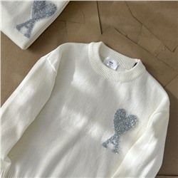 Очень красивый свитер из рождественской коллекции  💗Am*i