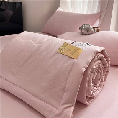 Постельное белье с одеялом