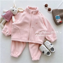 Плюшевый костюм для малышей