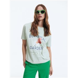 Übergroßes bedrucktes T-Shirt