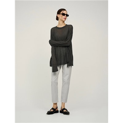 Серый джемпер с разрезом вязаный