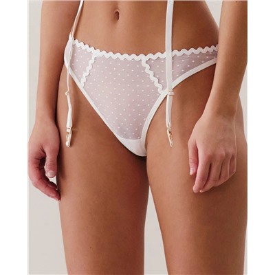 Tanga de encaje