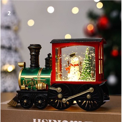 Ещё есть такие милейшие поровозики тоже с эффектом снежка