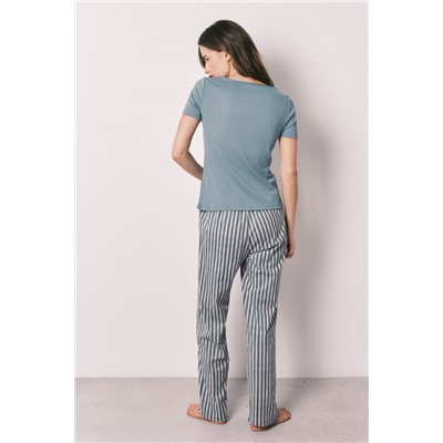Pijama verde estampado rayas