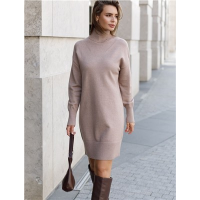 Платье из пряжи с кашемиром