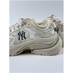 Кроссовки ML*B Chunky Runner Basic