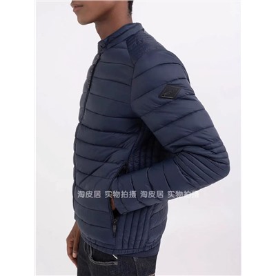 Очень легкая мужская стеганная куртка  Repla*y