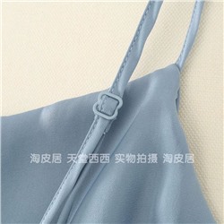 Женское атласное платье с открытой спиной   VIL*A