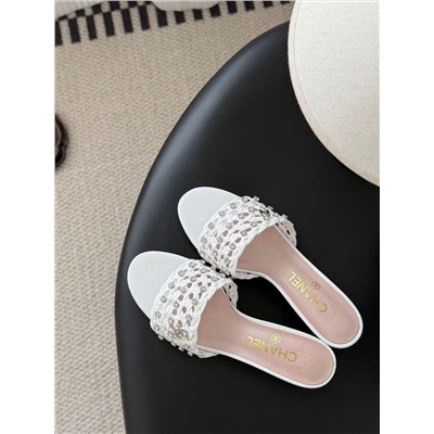 Женские шлепки / мюли  на элегантном каблучке 5 цветов ШАНЕЛ*Ь