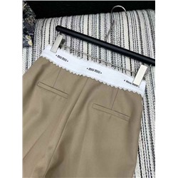 Стильные повседневные бермуды  с завышенной талией, что сейчас очень модно 🥰  Miu Mi*u