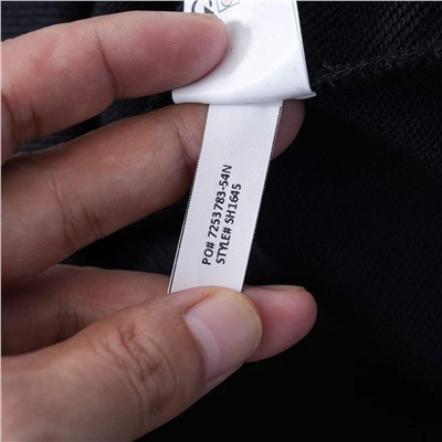 Универсальный хлопковый свитшот черного цвета ЛАКОСТ*Е