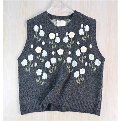 Стильный повседневный жилет-свитер