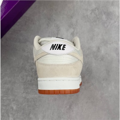 Nike SB Dunk Low PRO B