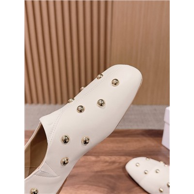 Женские закрытые туфли на плоской подошве  ХЛО*Э