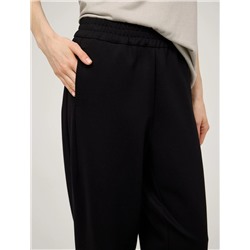 Черные зауженные брюки