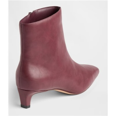 Kitten Heel Pointy Boots