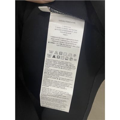 Футболка Brioni из египетского хлопка с вышитым значком и коротким рукавом, круглым вырезом  О стиле и дизайне: Классическая футболка с круглым вырезом соответствует обычным высоким стандартам Brioni, от тканей до деталей.