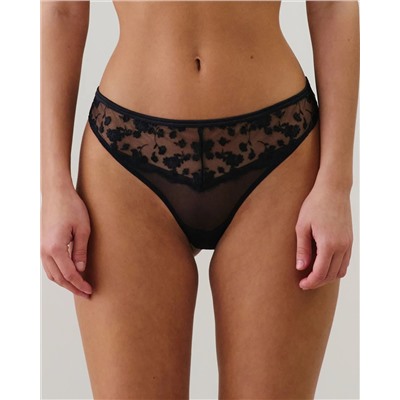 Tanga de encaje