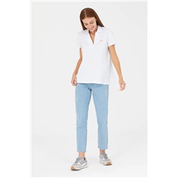 Kadın Beyaz Kaçık Yaka Basic Tişört