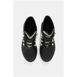 Bota caña media perlas