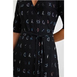 Vestido corto plisado