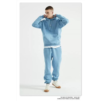 Красивый, теплый, мягкий спортивный костюм