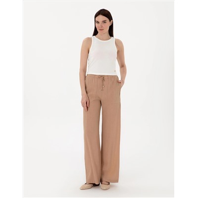 Beyaz Ex. Slim Fit Crop Tişört