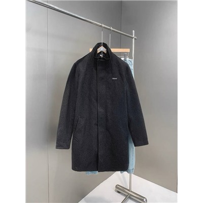 Мужское короткое пальто ГЕС*С