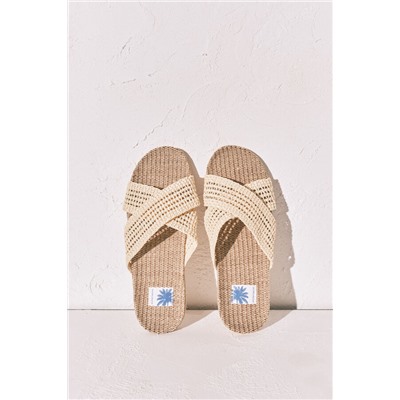 Sandalia tiras efecto rafia