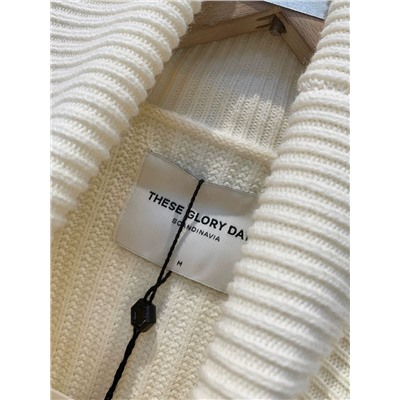 Мужской свитер крупной вязки от премиального скандинавского бренда  Thes*e glor*y day*s