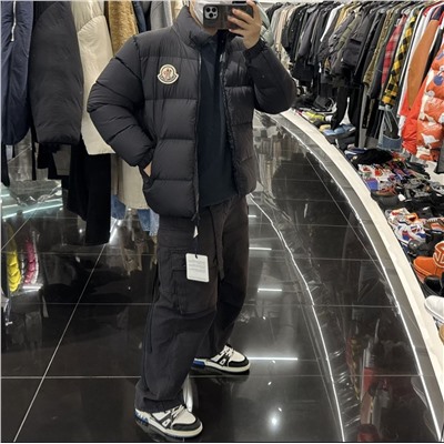 Суперлёгкий и очень тёплый мужской зимний пуховик  Moncle*r Cital*a